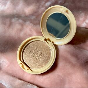 Dalish Soft Golden Glow Highlighter | Sunrise